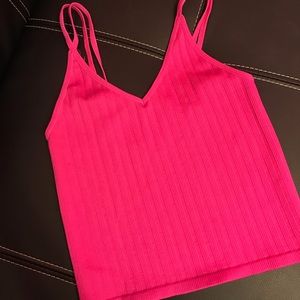 Cropped tank top 💕🌸💓